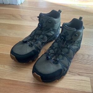 Columbia Peakfreak 2 Men’s 10.5 Green
